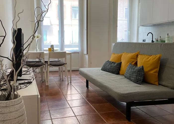 Bilocale Spazioso A Lambrate 아파트 밀라노