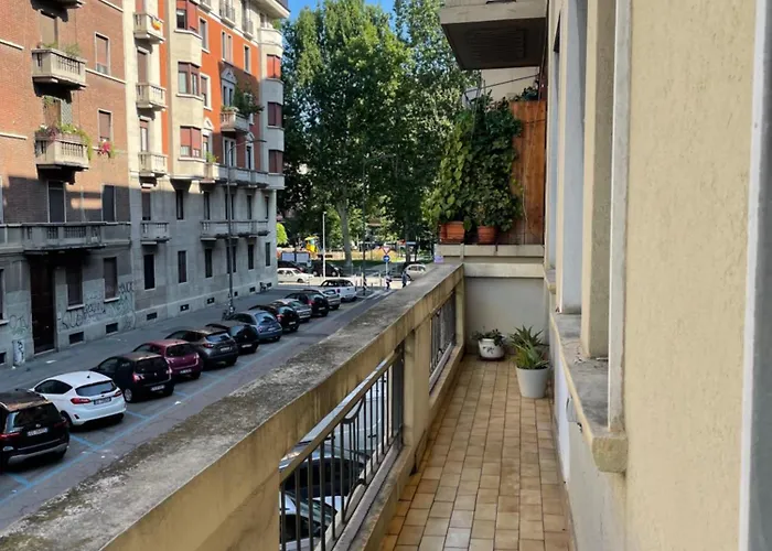 Bilocale Spazioso A Lambrate 아파트 밀라노