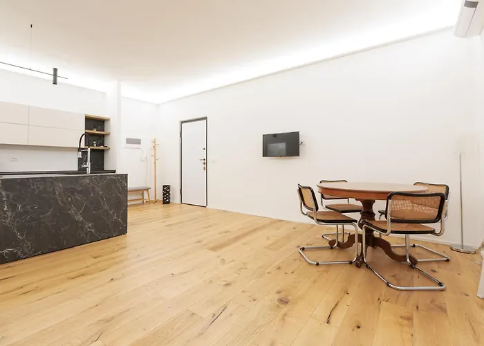 Appartement Brand New With Balcony