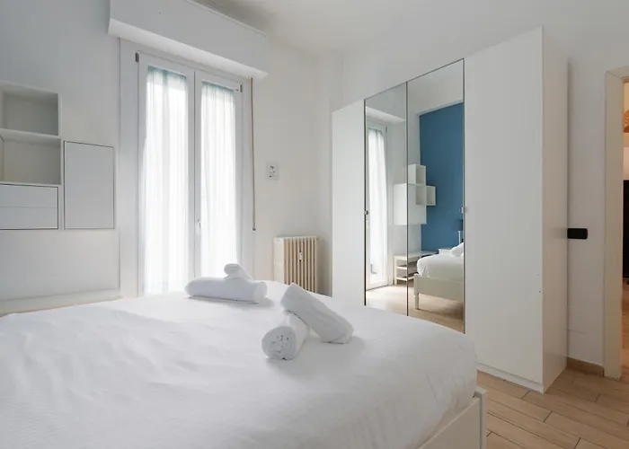 Guesthost - Mm Sant Agostino Subway Flat * Μιλάνο