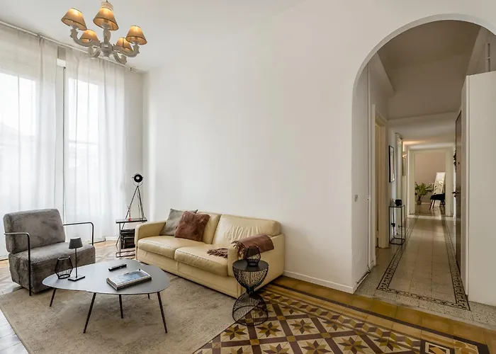 Center-design Attic Penthouse With Private Terrace Appartement