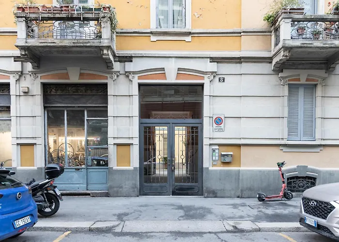 Elegant Near Metro Porta Romana,3 Fermate Subway-stop A Duomo, Wifi-netflix Free Lejlighed *