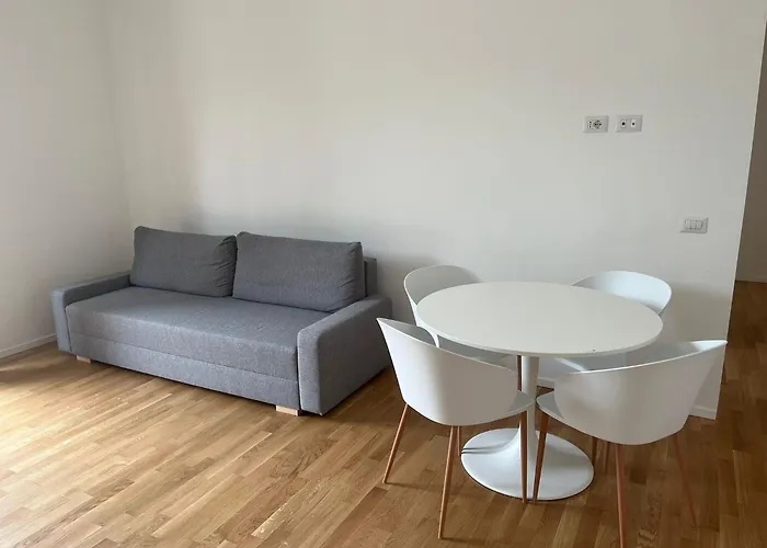 La Casa Di Zoe - Bocconi, Navigli ميلان