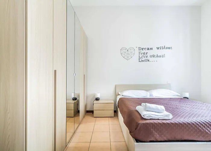 Domusmi San Gregorio 10 Milán