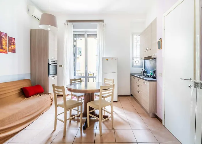 Domusmi San Gregorio 10 *