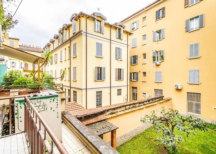 Domusmi San Gregorio 10 *