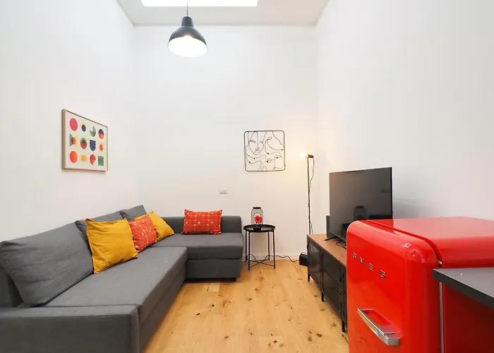 Primopiano - Gluck B 公寓 *