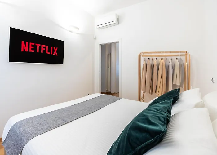 Corso Como-garibaldi - Luxury Flat With Parking And Wifi * 밀라노