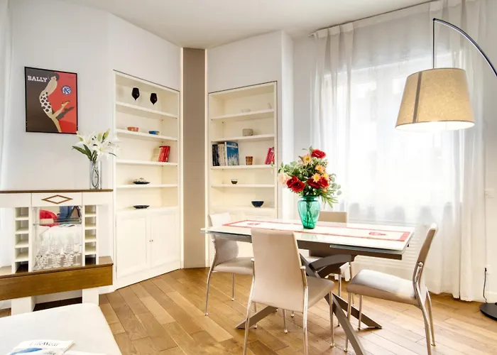 Daire Guesthost - White Flat Bilo Di Design De Angeli *