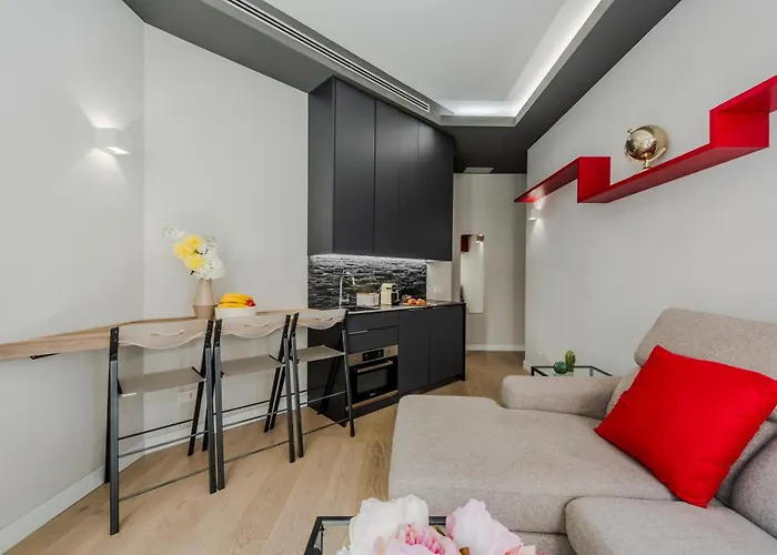 Daire Sweett - Duomo Milano