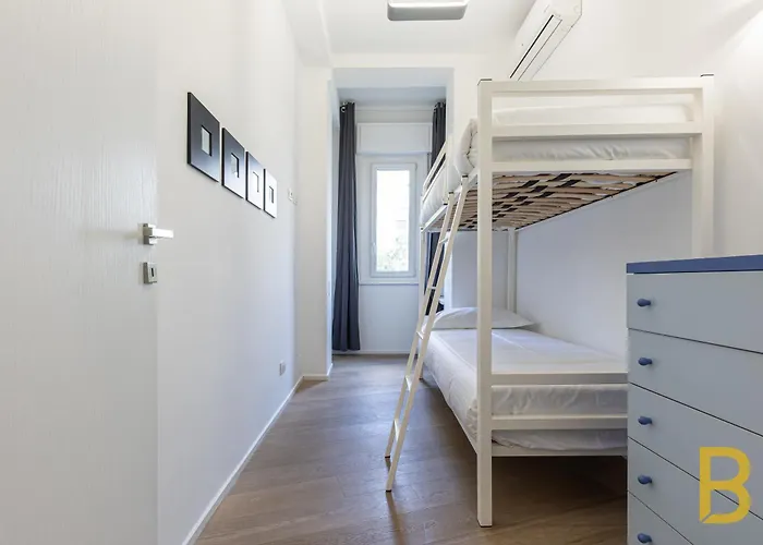 Daire Beplace In Porta Romana Milano