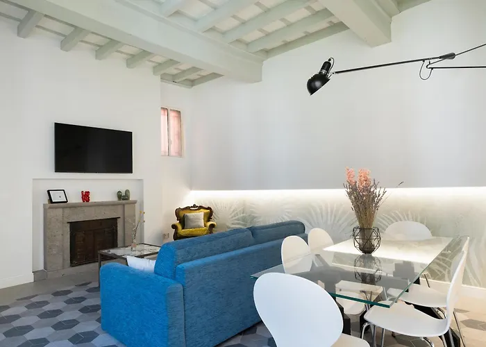 Homemi Duomo ミラノ