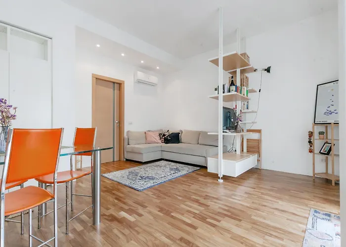 The Near Linate Milán