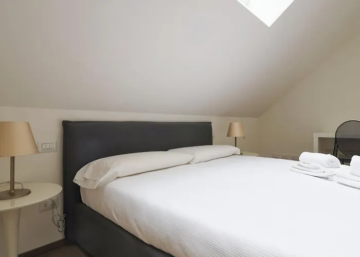 Joivy Corso 11 - Spiga Mediolan