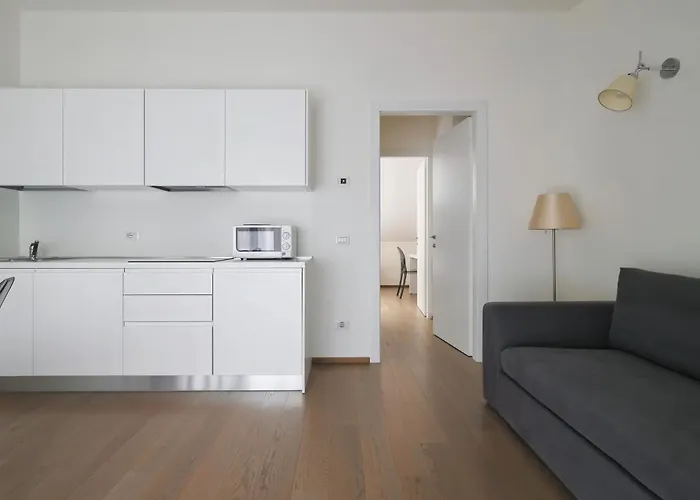 Joivy Corso 11 - Spiga Mediolan