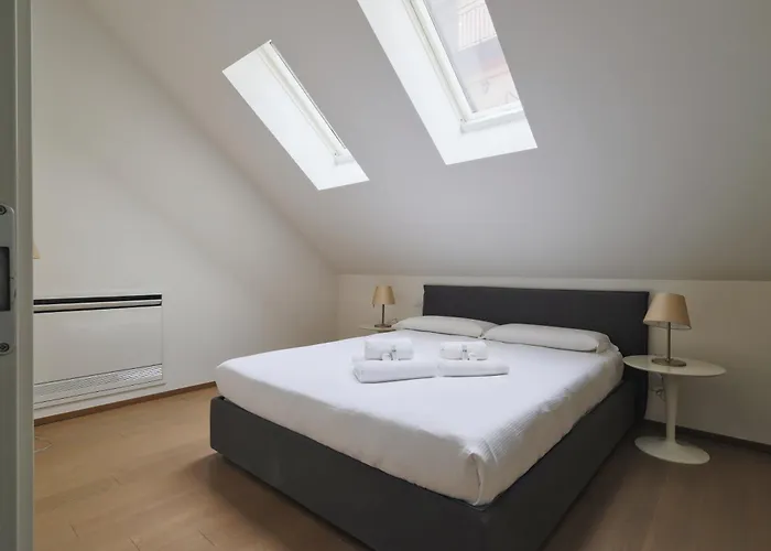 Joivy Corso 11 - Spiga Mediolan