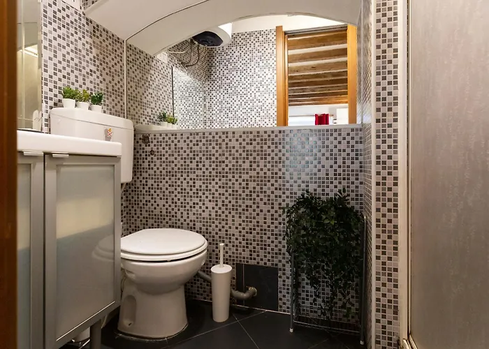 Casa Vittoria - Isola District ميلان