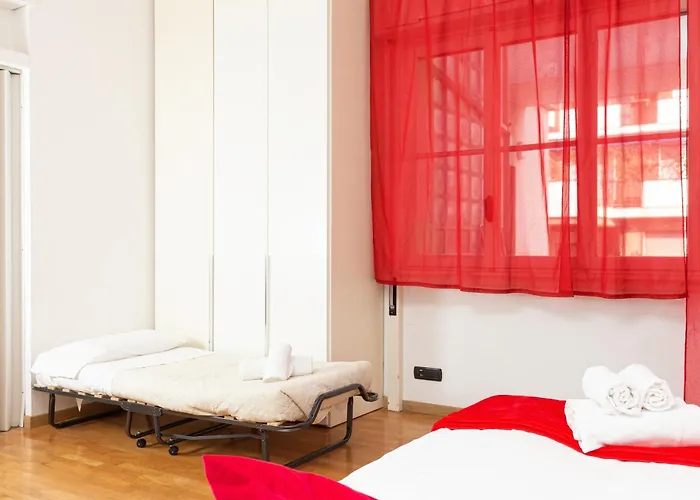 Апартаменты Artstay - Garibaldi Tower, Near Metro Station M5, M2 *