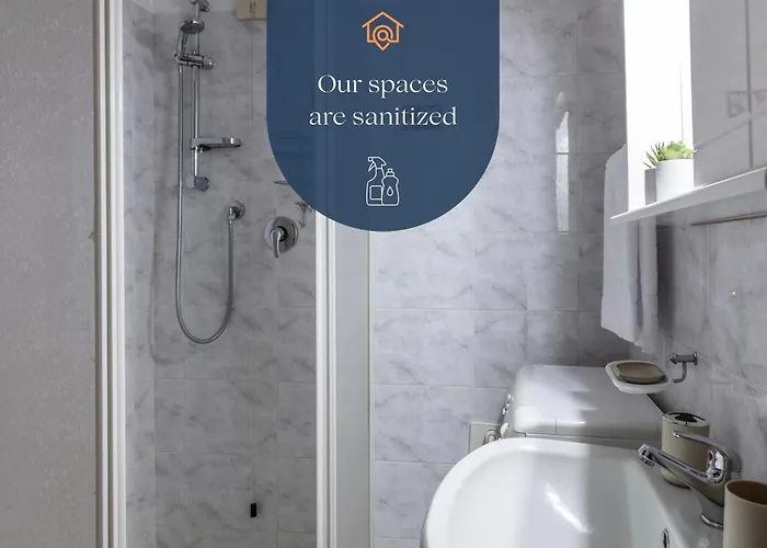 Dehomes - Porta Nuova Business *