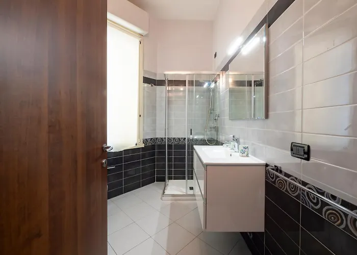 Xenia - Lovely In Citta Studi * Μιλάνο