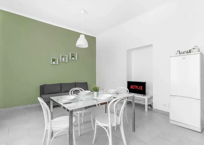 Ve2 Isola Cool • Exclusive • * Milano