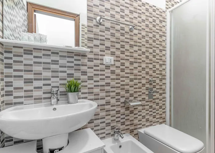 Ve2 Isola Cool • Exclusive • شقة