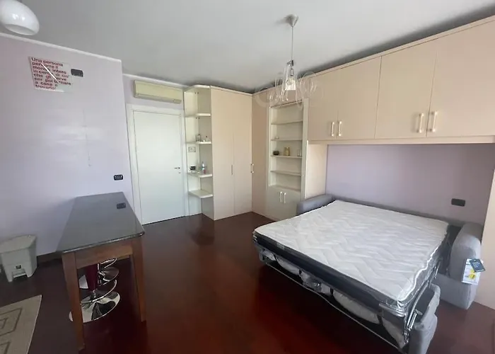 Navigli - 3 People Apartament Mediolan