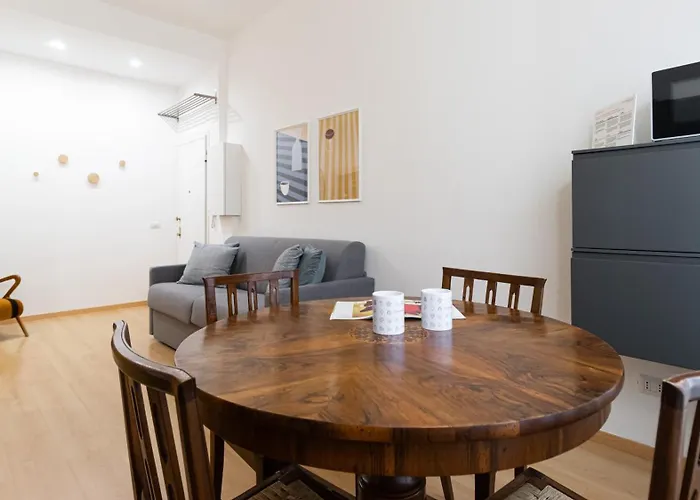 Italianway - Papiniano 18 B