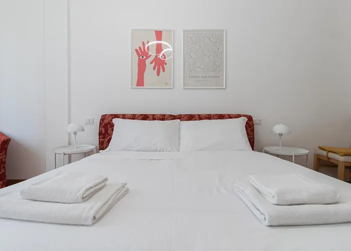 Italianway - Papiniano 18 B *