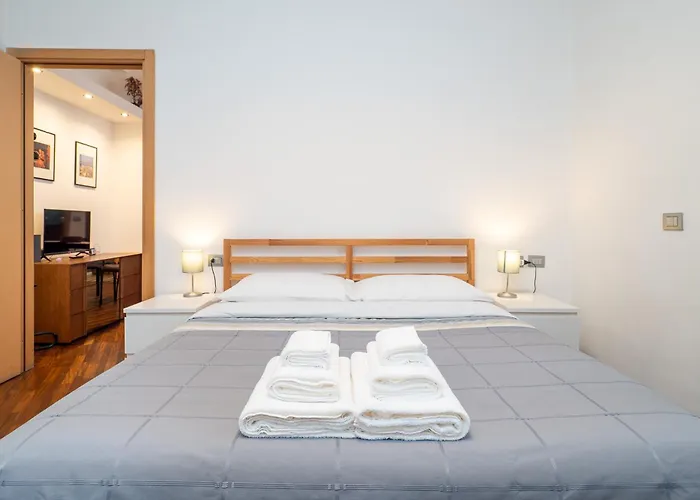 Cozy Near - 4 Guests