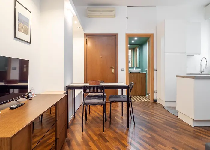 Cozy Near - 4 Guests * Milán