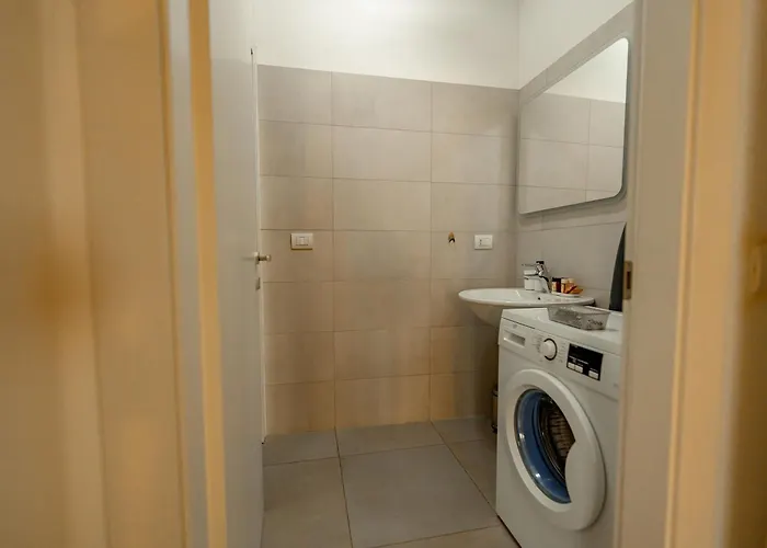 Yr - Navigli Apartmán *