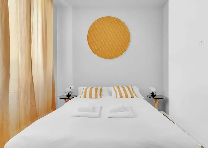 Daire Nuovo E Confortevole, 4pax, Tram 24, Universita Milano