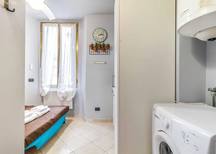 Domusmi Alessi ミラノ