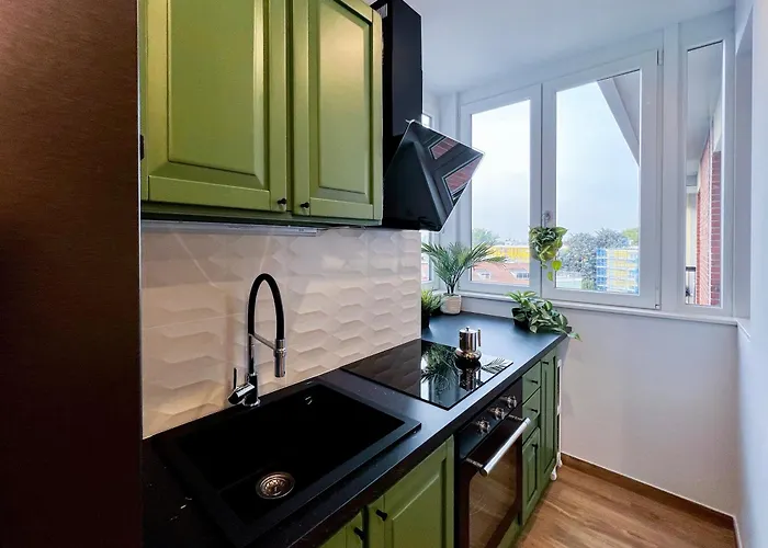 Repetti - Two Adjacent & Independent 10 Minutes To Centre & Linate Airport