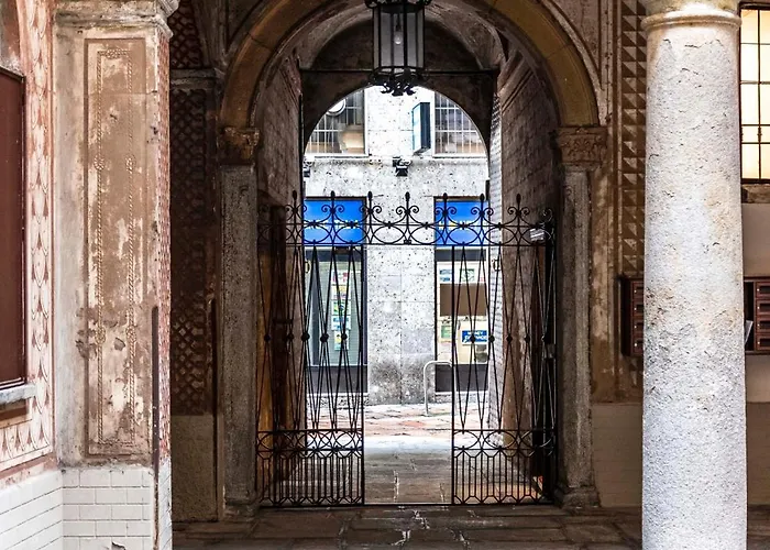 Апартаменты Dream Duomo Милан