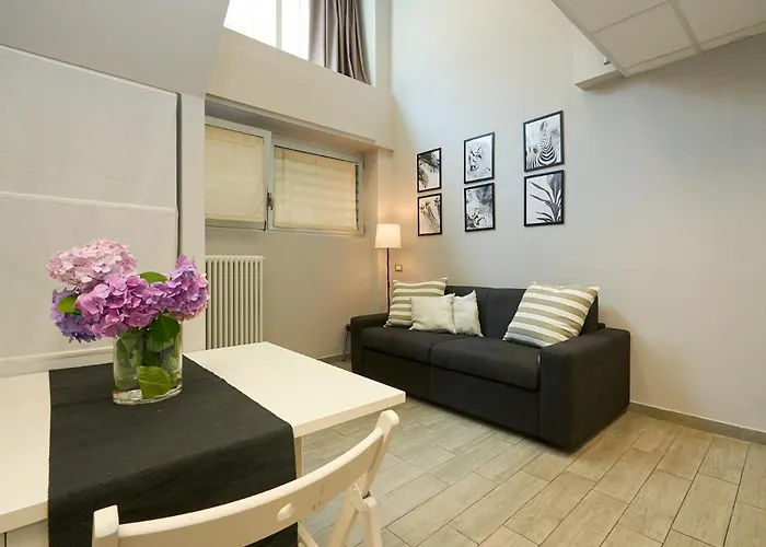 Design White Loft - 15 Minutes Walk From Station Milan