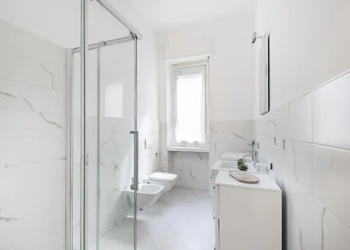 Easylife - - Padova 12 - Nolo Milano