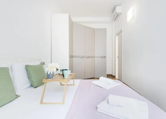 Easylife - - Padova 12 - Nolo