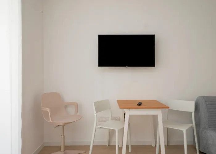 I Host - Binda 18 Apartment