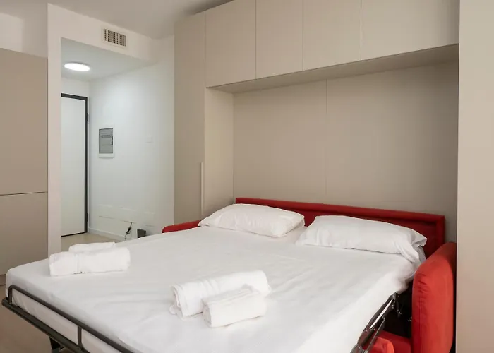 Apartment I Host - Binda 18 *