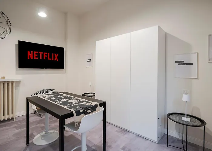 Loreto Prestige - Parking Free & Bulb Gym Nocleg ze śniadaniem