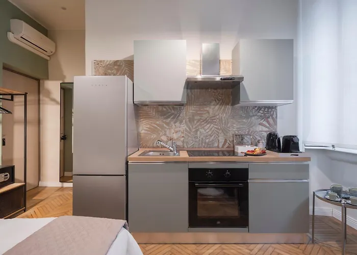 Nocleg ze śniadaniem Loreto Prestige - Parking Free & Bulb Gym 4*