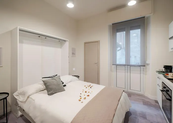 Loreto Prestige - Parking Free & Bulb Gym Nocleg ze śniadaniem Mediolan