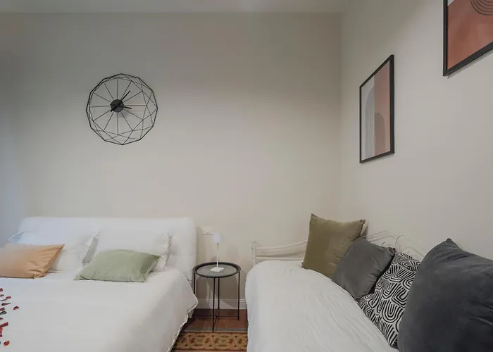 Loreto Prestige - Parking Free & Bulb Gym 4*