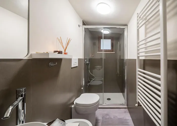 Loreto Prestige - Parking Free & Bulb Gym Nocleg ze śniadaniem Mediolan