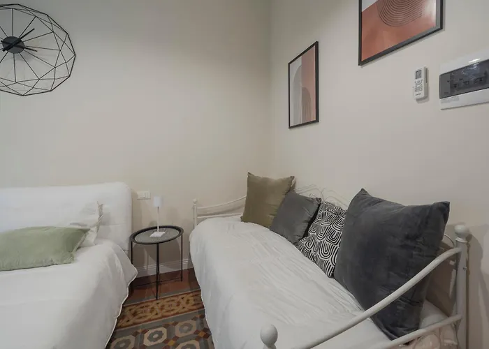 Nocleg ze śniadaniem Loreto Prestige - Parking Free & Bulb Gym Mediolan