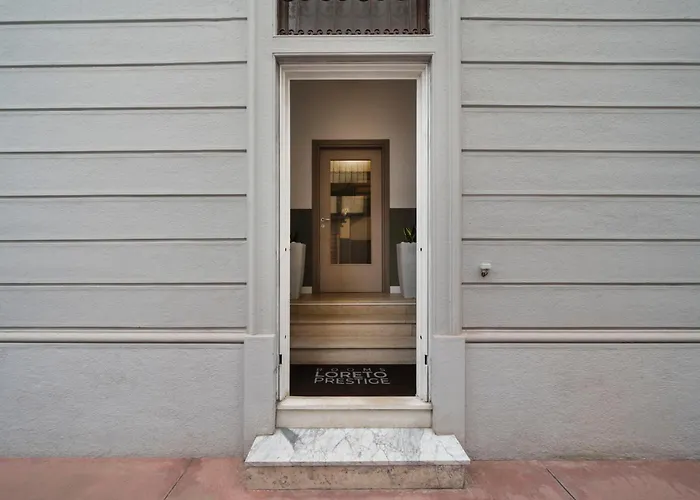 Nocleg ze śniadaniem Loreto Prestige - Parking Free & Bulb Gym