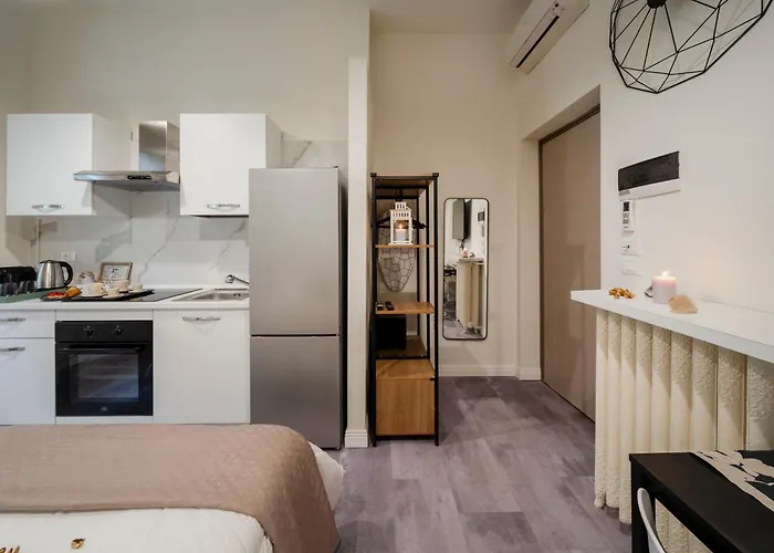 Loreto Prestige - Parking Free & Bulb Gym Nocleg ze śniadaniem 4*