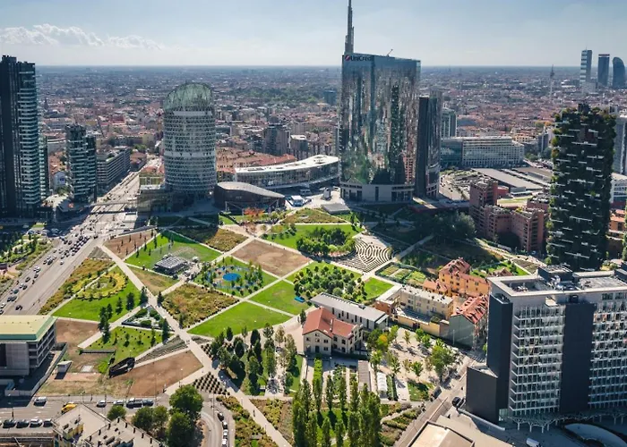 The Wine Cave, Spacious 2Bdr 100Sqm Apartment, Steps From Milano Centrale, Ideal For Large Families And Groups - Strong Wifi Milán